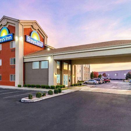 Days Inn By Wyndham Springville Buitenkant foto